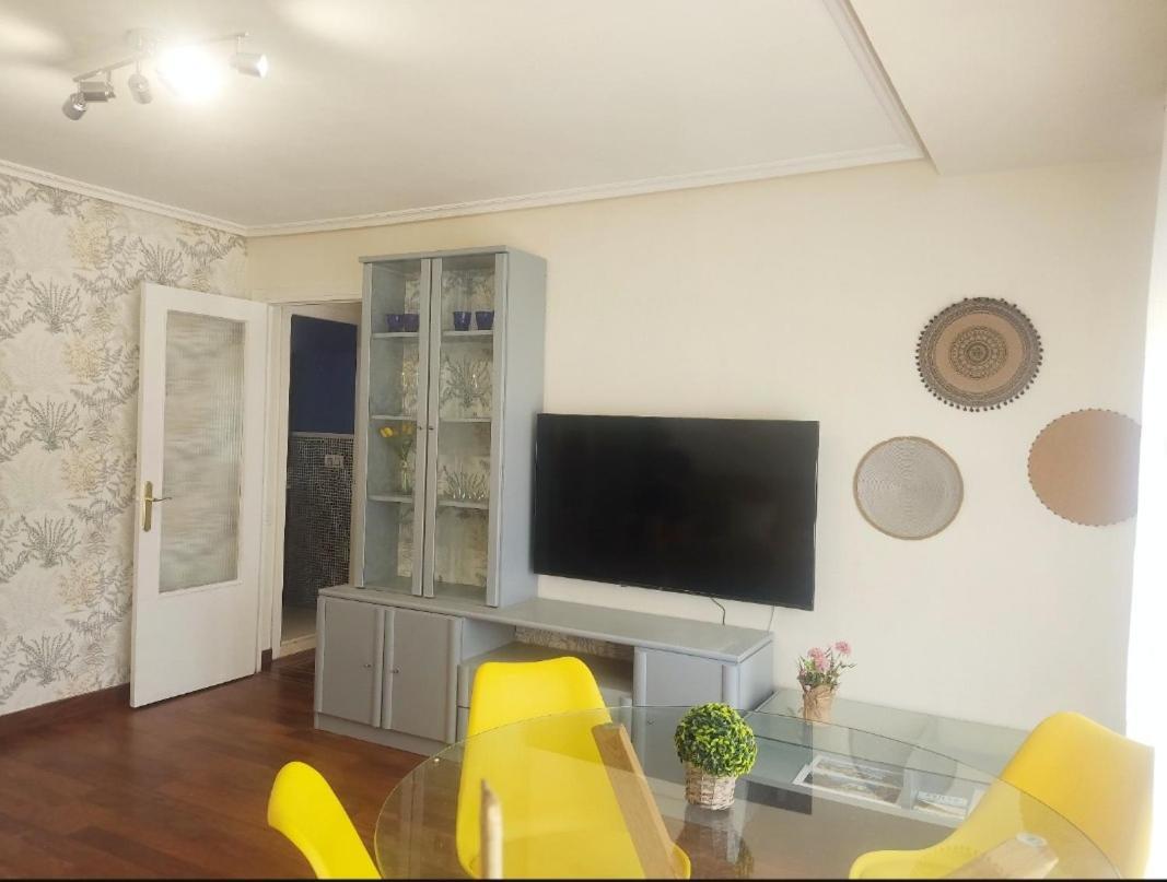 Apartamento Centrico Con Wifi أفيليس المظهر الخارجي الصورة